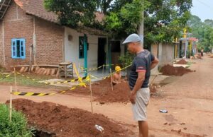 Proyek Jargas Masuk Desa Main Serobot Gali Tanah Tanpa Permisi