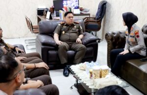 Jaga Kondusifitas Kapolres Batang Sambangi Kejaksaan Negeri